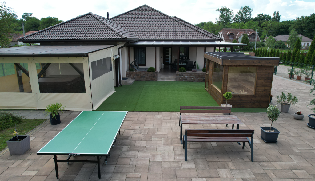 Harmónia Vendégház, épület