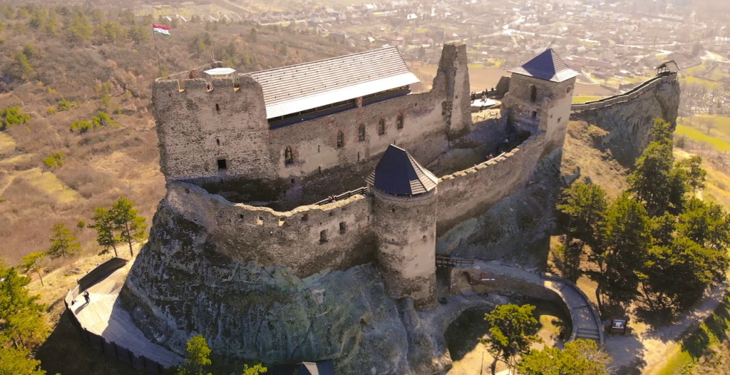 Boldogkőváralja, vár