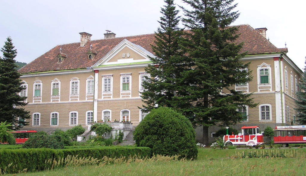 Boldogkőváralja, Péchy-Zichy Kastély